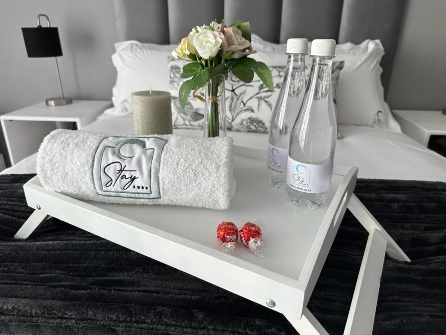 Staysure Guesthouse ألبرتون الغرفة الصورة